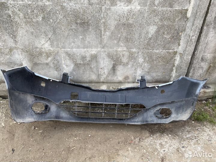 Передний бампер на nissan qashqai j10 c 10-г.в