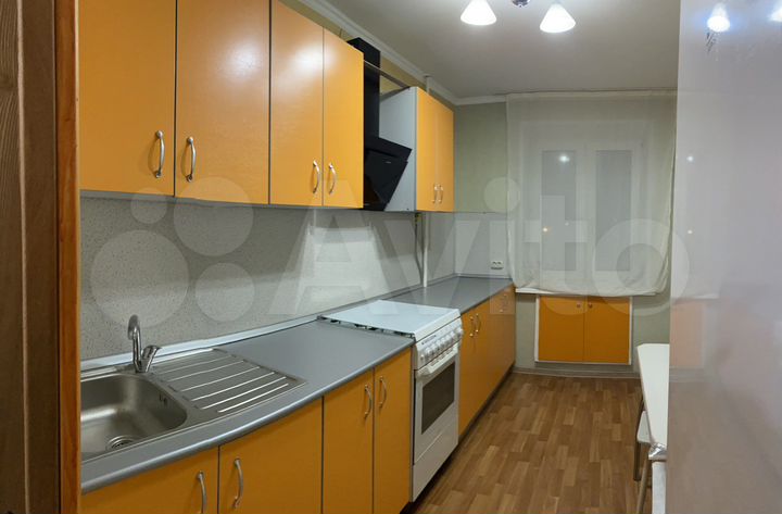 2-к. квартира, 54 м², 4/5 эт.