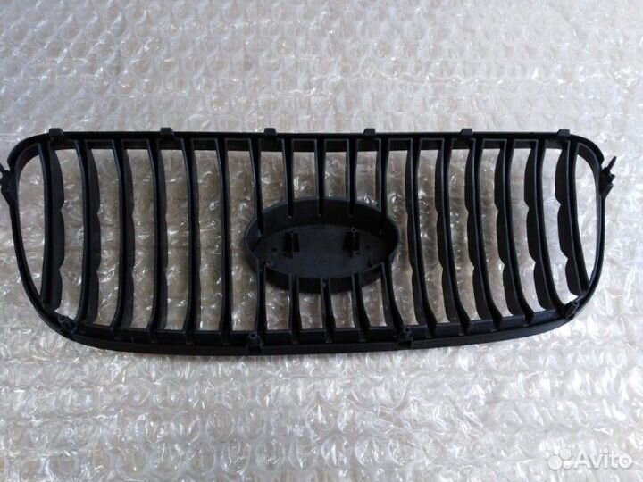 Решетка радиатора Kia Picanto 2004-2011