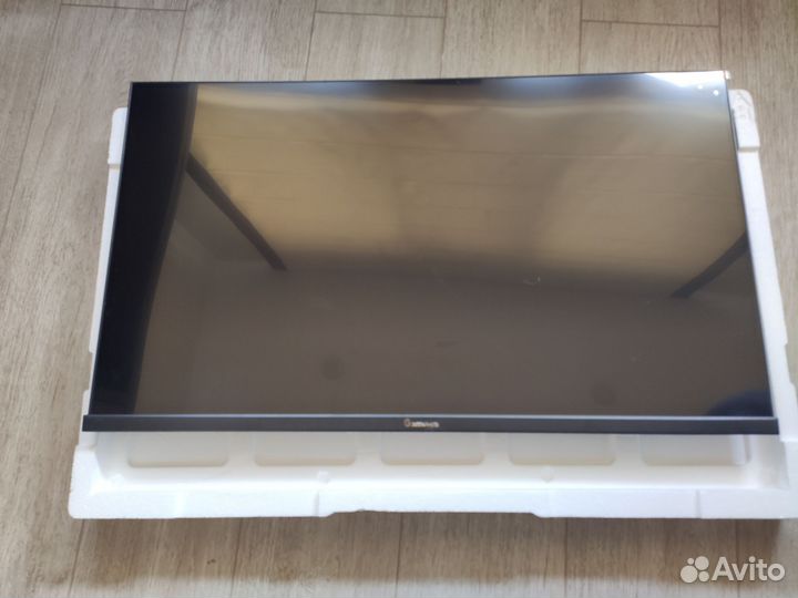 Монитор Gomorni 32