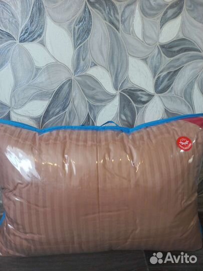 Подушки новые 50/70