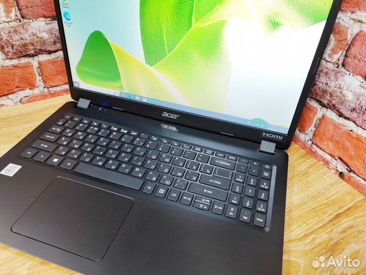 Ноутбук Acer процессор i3-10 12gb для игр работы