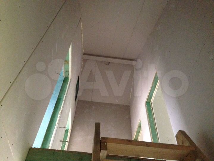 Дом 105 м² на участке 4 сот.