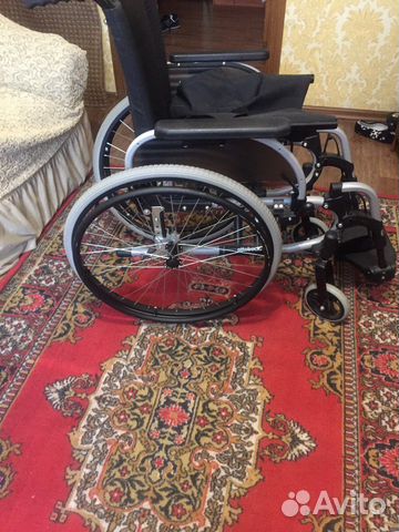 Инвалидная коляска