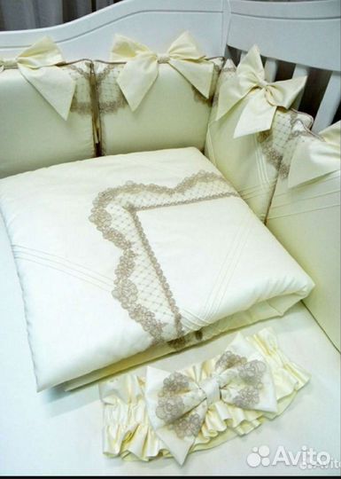 Конверт на выписку весна