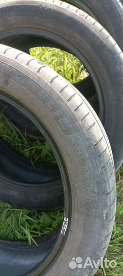 Michelin Pilot Sport 4 SUV 235/50 R19