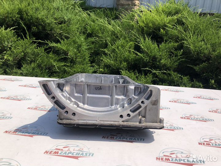 Масляный поддон Mercedes m276 A2760142800