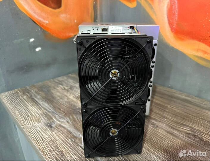 Асик Antminer s21 pro 234T (новый)