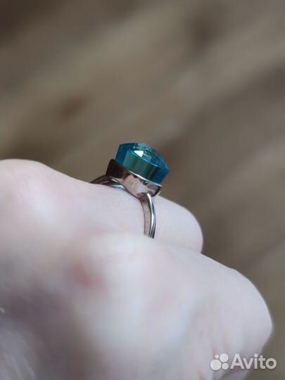 Серебряное кольцо