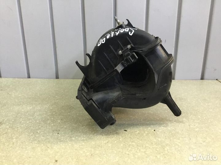 Коллектор впускной Renault Logan 2005-2014