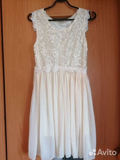 Платье 4 штуки