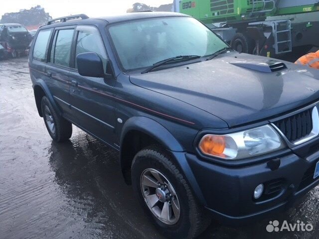 Разбор на запчасти Mitsubishi Montero Sport / Paje