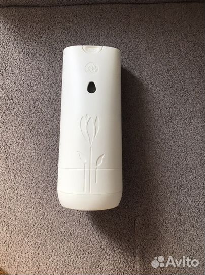 Автоматический распылитель освежителя воздуха