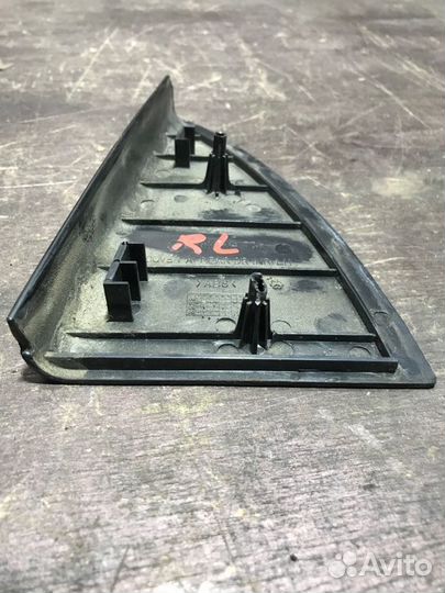 Уголок двери внутренний задний левый Chevrolet