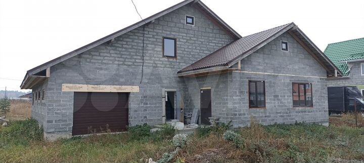 Дом 250 м² на участке 10 сот.