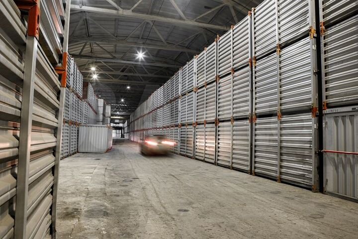 Аренда контейнера для хранения вещей с балкона 6м²