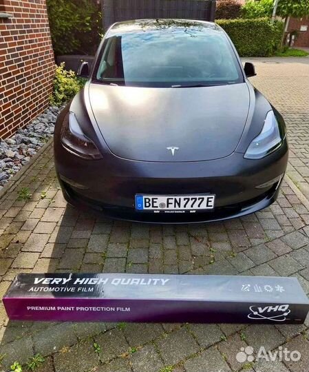 Полиуретановая пленка для оклейки фар чёрная