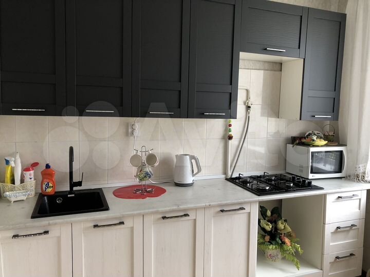 4-к. квартира, 71 м², 7/10 эт.