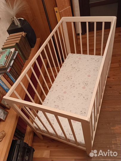 Детская кровать с матрасом