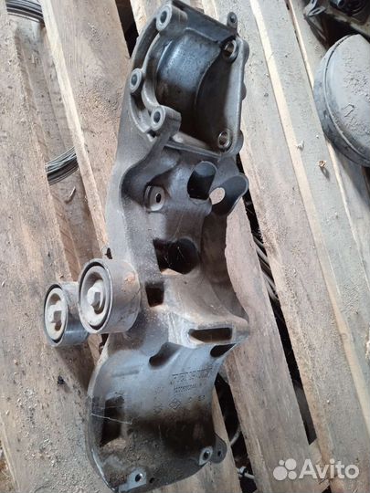 Кронштейн Гур, компрессооа, генератора Логан