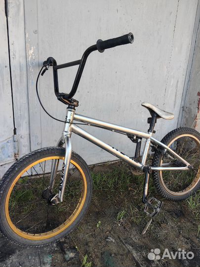 Велосипед BMX
