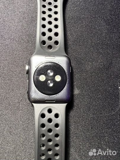 Часы apple watch 3 nike