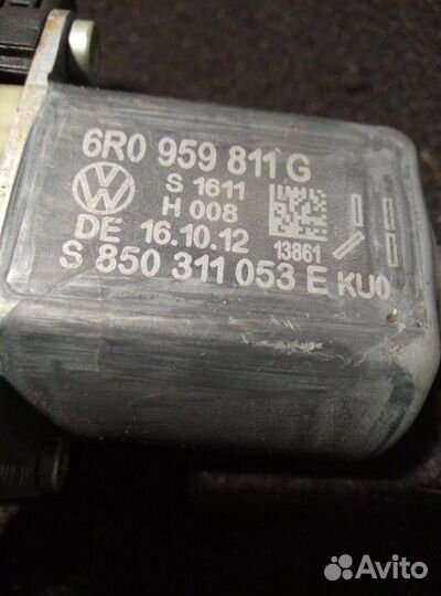 Стеклоподъемник задний левый Volkswagen Polo