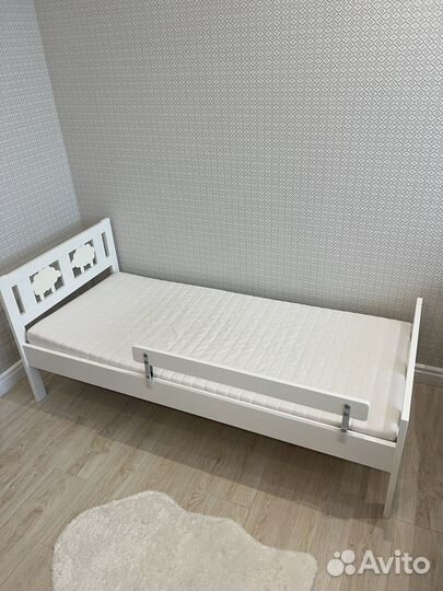 Детская кровать IKEA с матрасом