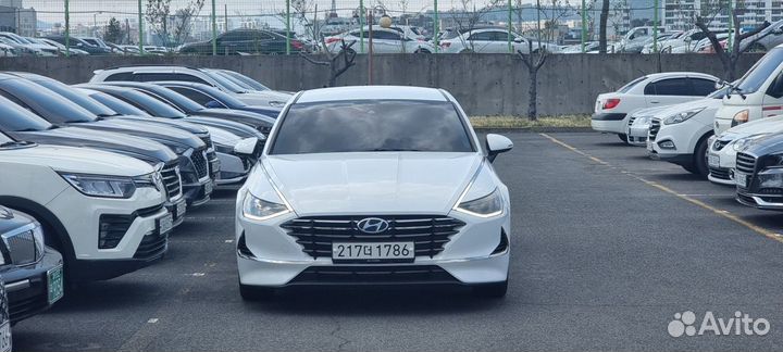 Hyundai Sonata 2.0 AT, 2020, 27 000 км