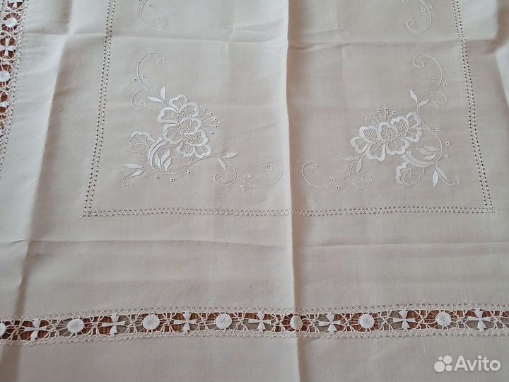 Скатерти чайные. Винтаж. Ришелье