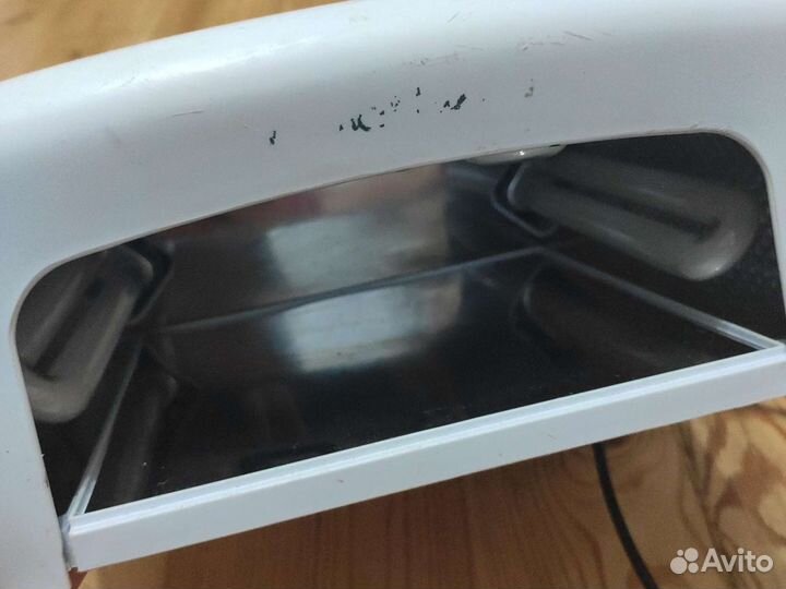 Уф лампа для ногтей