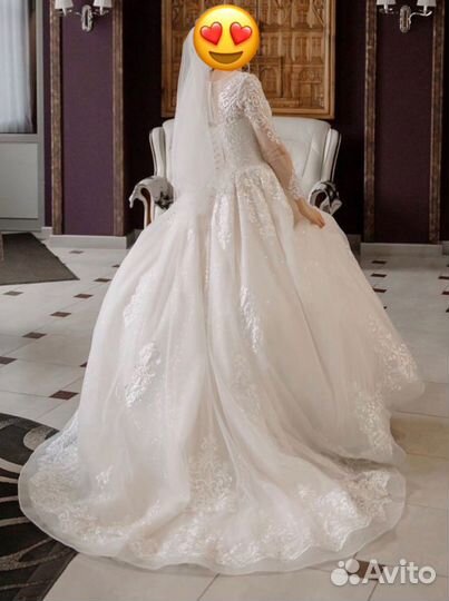 Свадебное платье