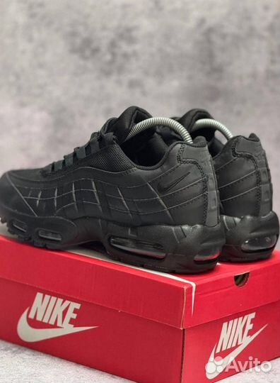 Кроссовки Nike Air Max 95 удобные