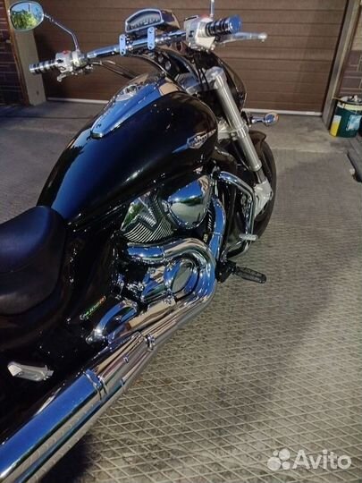 Suzuki Boulevard M109R