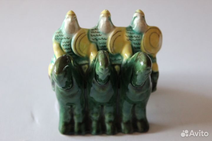 Статуэтка три богатыря