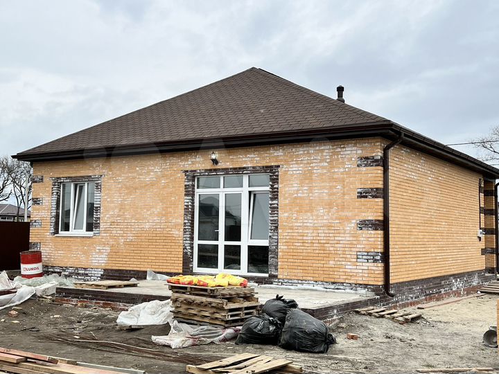 Дом 100 м² на участке 6 сот.