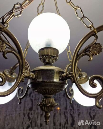 Люстра потолочная Югославии морозный шар