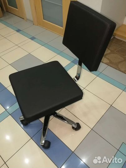 Стул для мастера