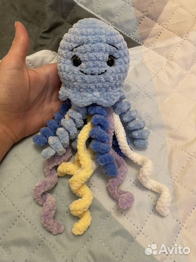 Медуза Тактильная вязаная для малышей