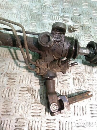 Рулевая рейка Volkswagen Passat B3