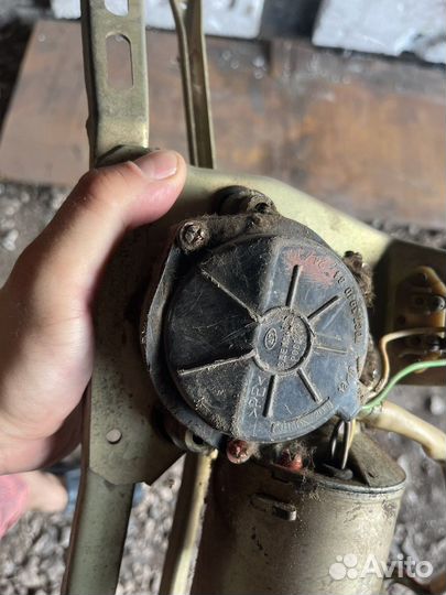 Трапеция дворников ваз 2108 с моторчиком