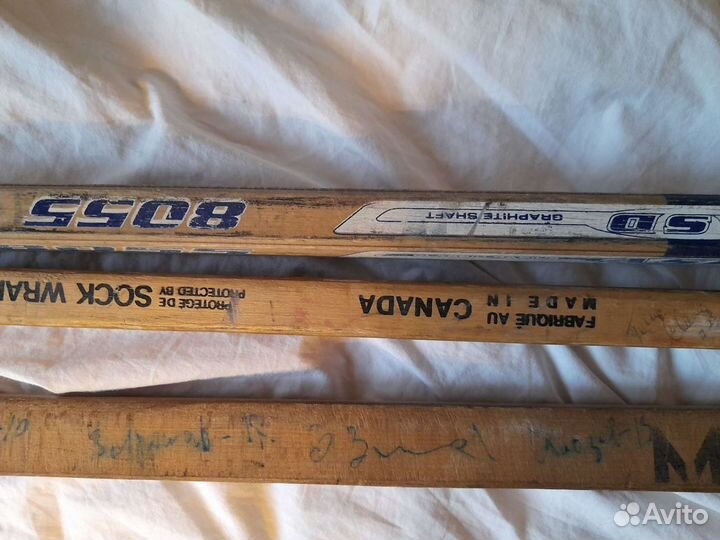 Клюшки с автографами