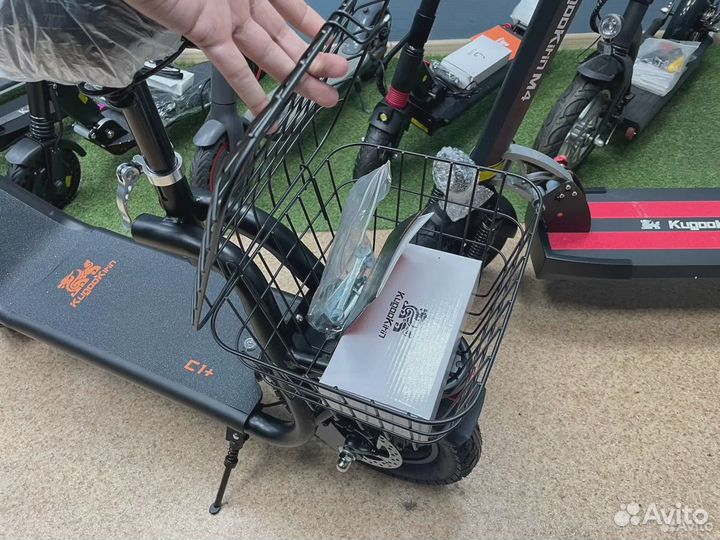 Электросамокат Kugoo C1 plus