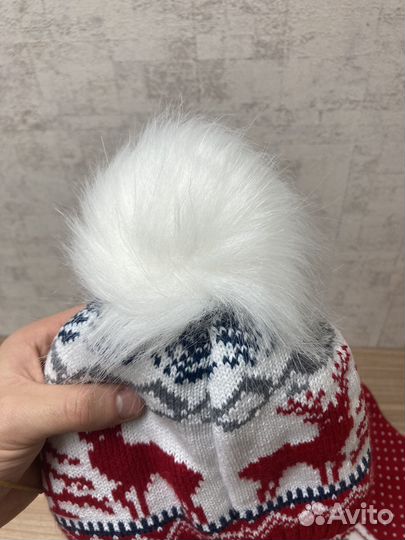 Новые шапка и шарф с новогодними оленями для детей