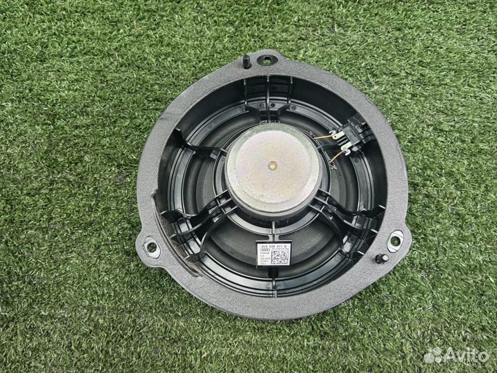 Колонка (динамик) 8V4035411B VAG Audi A3 8V
