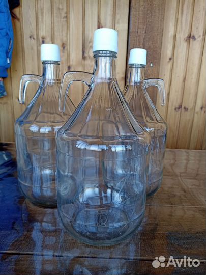 Бутыль с ручкой 3 литра