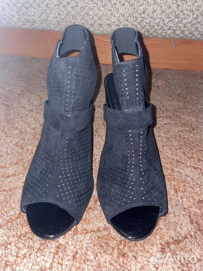 Туфли женские