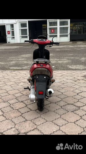 Скутер stels skif