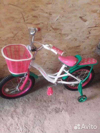 Велосипед новый на 5-7лет