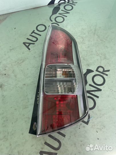 Фонарь правый Toyota Passo, Daihatsu Boon, Sirion